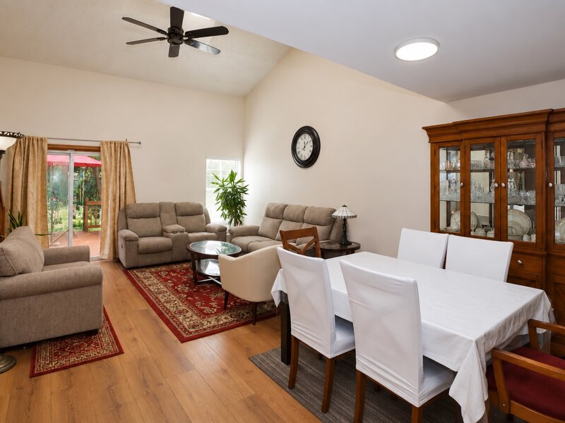 3 Dorchester Court Streamwood IL 60107