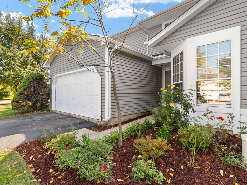 3 Dorchester Court Streamwood IL 60107