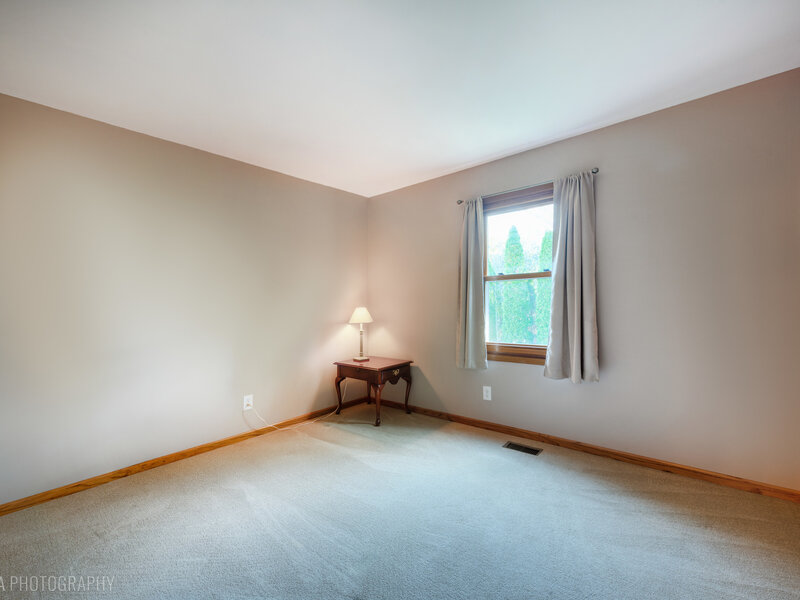 4819 W Glenbrook Trail Mchenry IL 60050