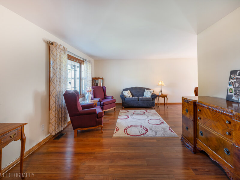 4819 W Glenbrook Trail Mchenry IL 60050
