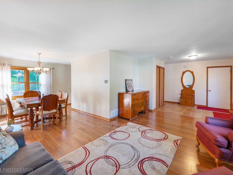 4819 W Glenbrook Trail Mchenry IL 60050