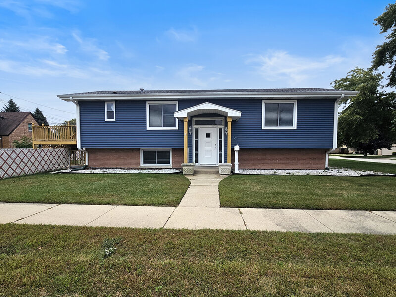 10301 Minnick Avenue Oak Lawn IL 60453