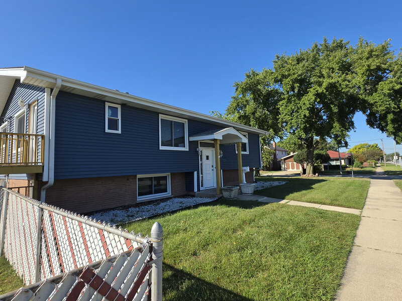 10301 Minnick Avenue Oak Lawn IL 60453