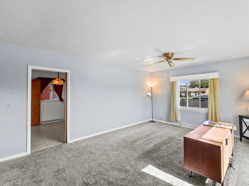 1818 W 38th Place Davenport IA 52806