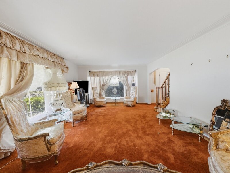 855 W 73rd Street Chicago IL 60621