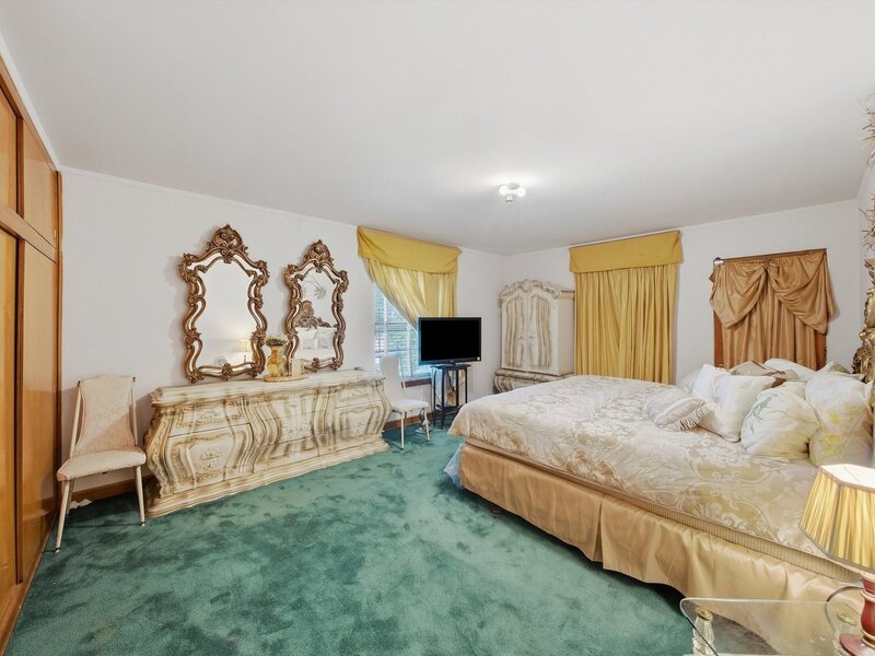 855 W 73rd Street Chicago IL 60621