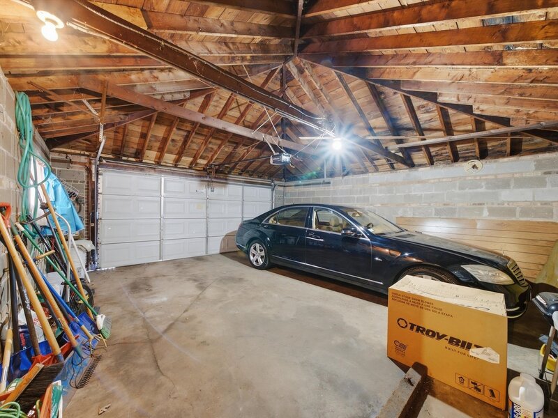 855 W 73rd Street Chicago IL 60621