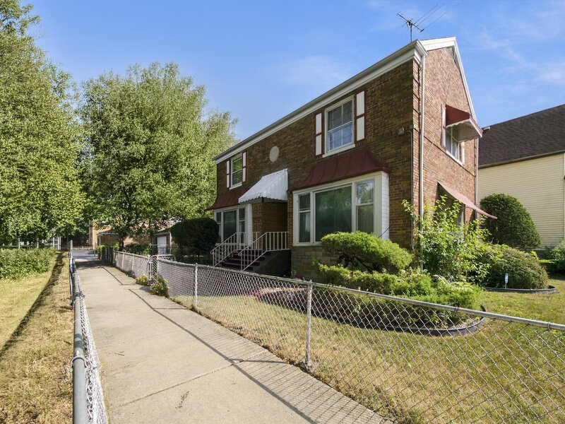 855 W 73rd Street Chicago IL 60621