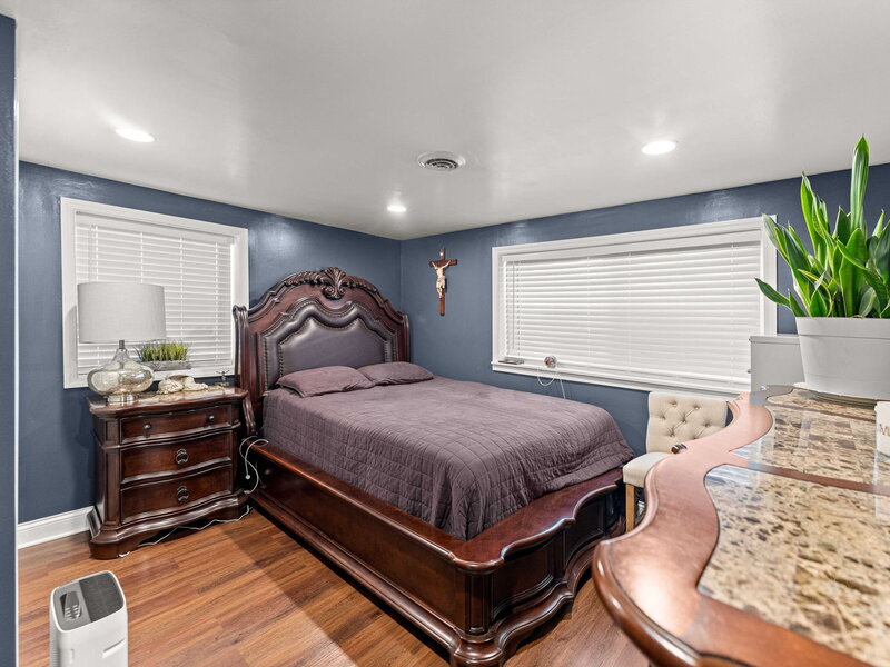 16543 Greenwood Avenue South Holland IL 60473