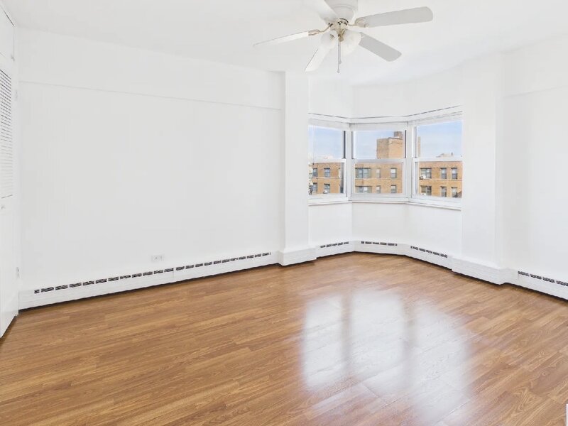 4970 N Marine Drive Chicago IL 60640