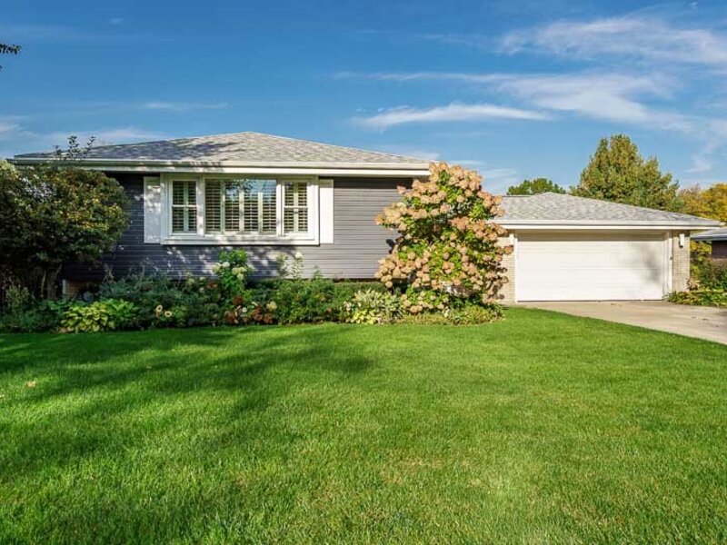 2160 Stornway Rockford IL 61107