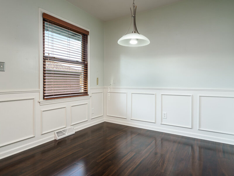 2160 Stornway Rockford IL 61107
