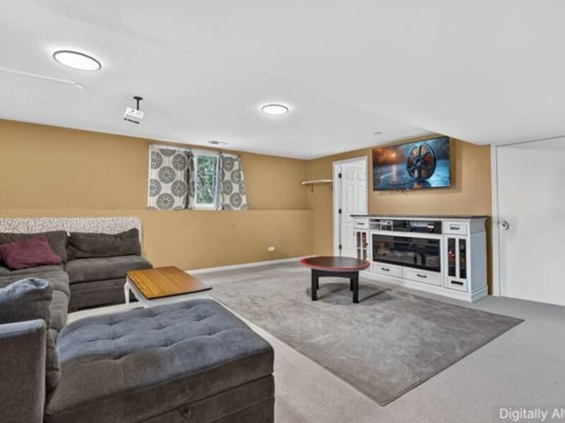 11199 Douglas Avenue Huntley IL 60142