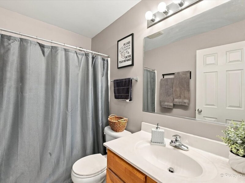 10794 Santa Fe Trail Huntley IL 60142
