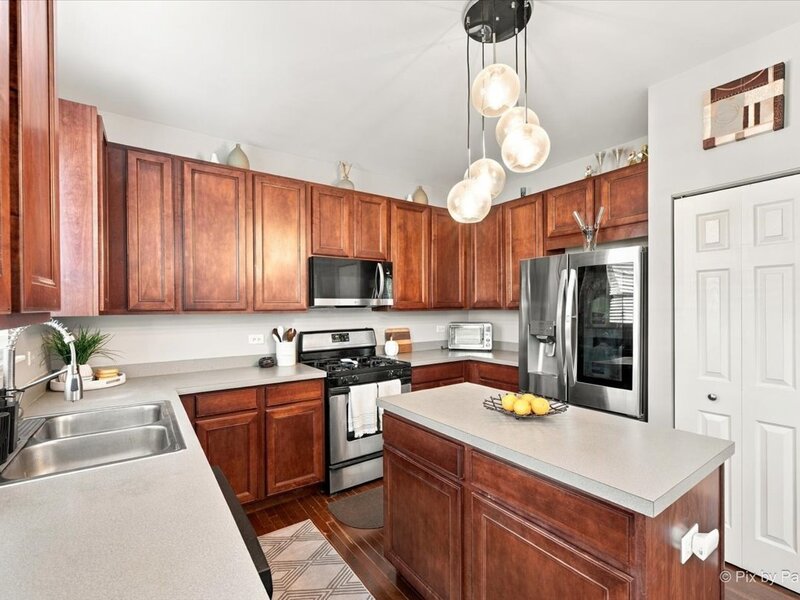 10794 Santa Fe Trail Huntley IL 60142