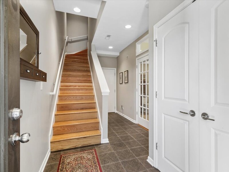 1742 W Diversey Parkway Chicago IL 60614