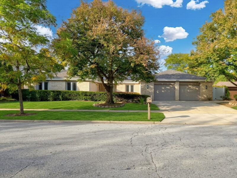 3050 Kayjay Drive Northbrook IL 60062