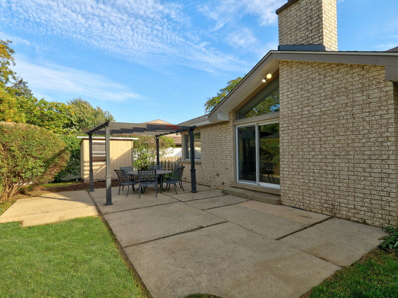 3050 Kayjay Drive Northbrook IL 60062