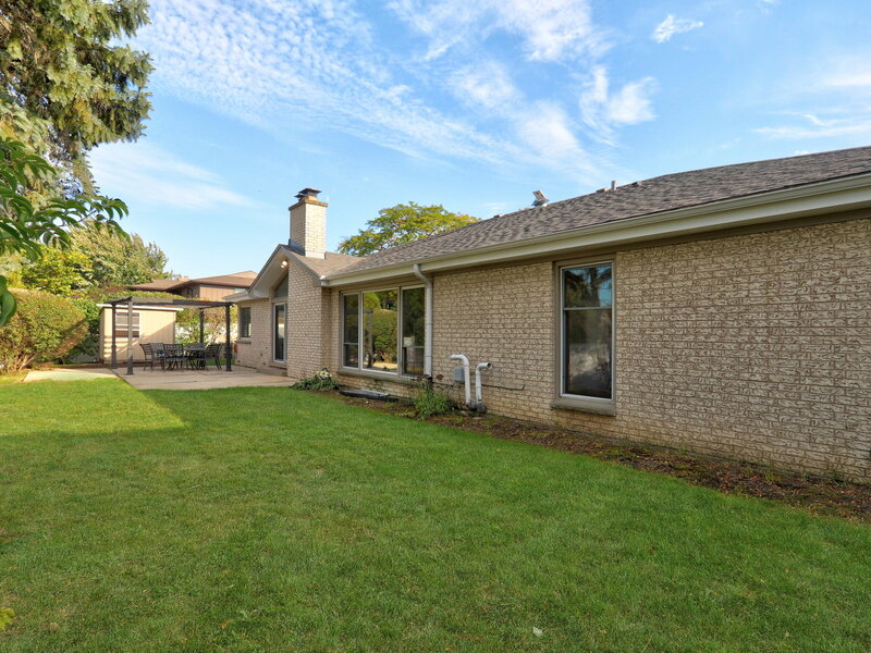 3050 Kayjay Drive Northbrook IL 60062