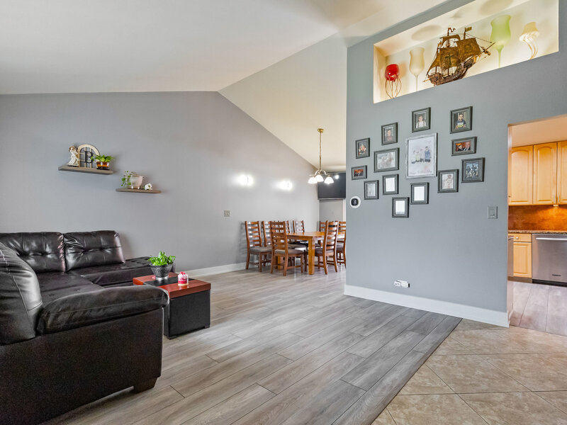 850 Silverwood Court Lake Zurich IL 60047