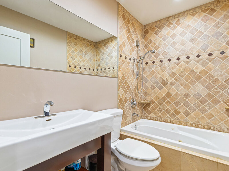 850 Silverwood Court Lake Zurich IL 60047