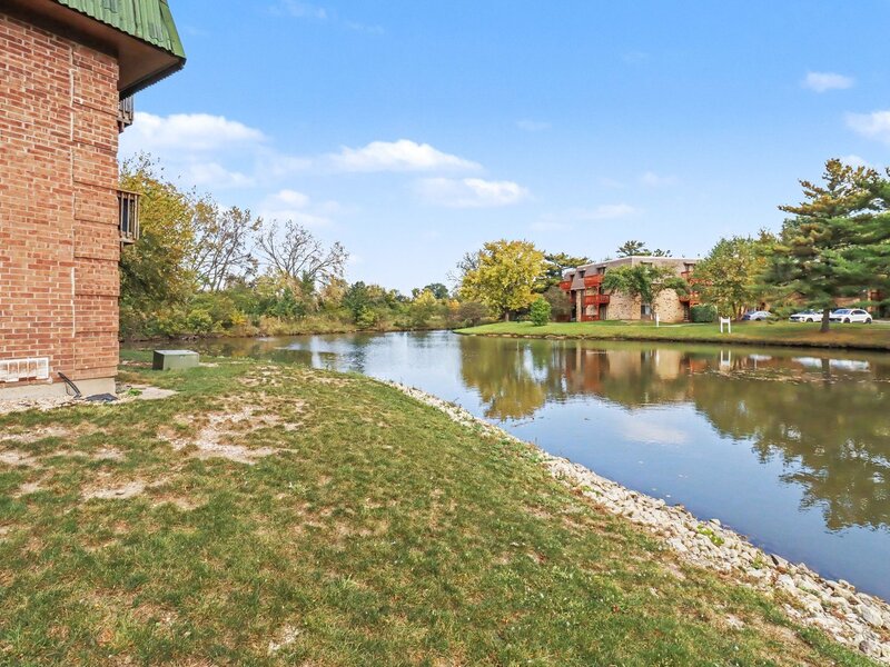 1995 Tall Oaks Drive Aurora IL 60505