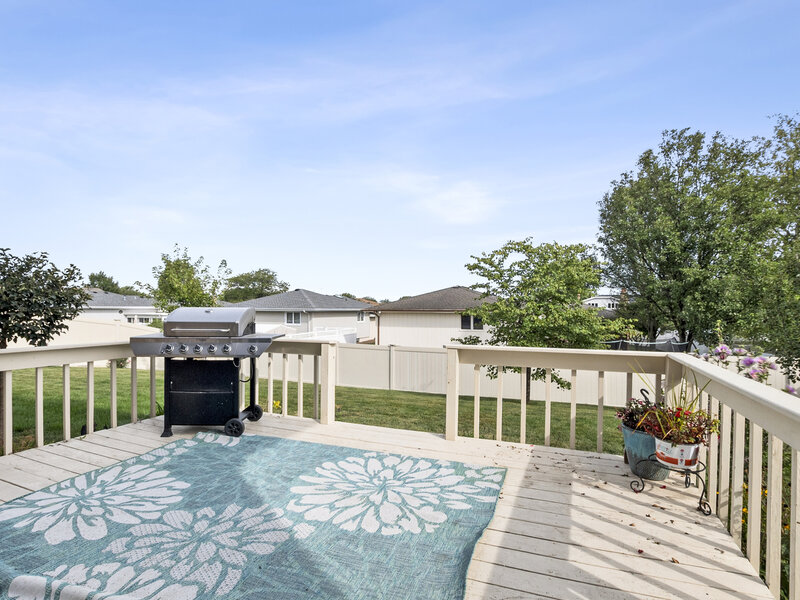 8930 Poplar Street Tinley Park IL 60487