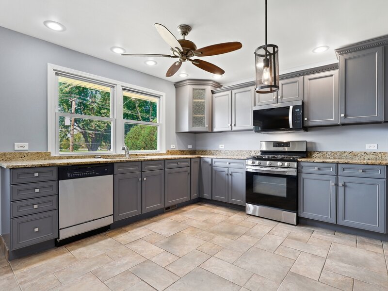 16740 Oleander Avenue Tinley Park IL 60477