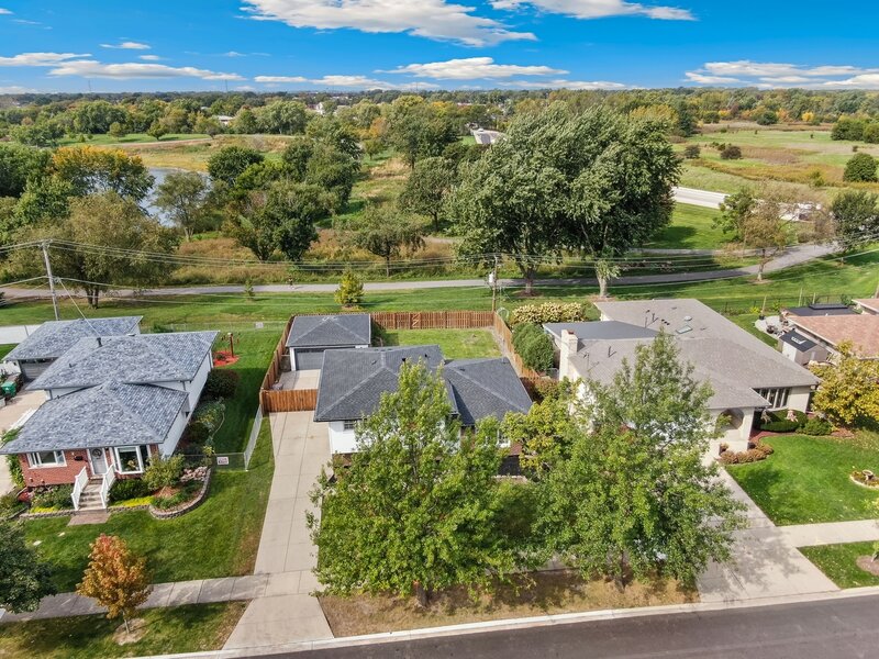 16740 Oleander Avenue Tinley Park IL 60477