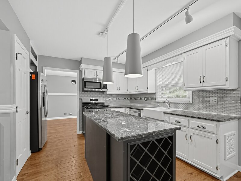 2600 Midland Drive Naperville IL 60564
