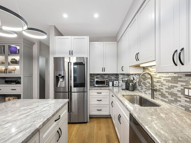 327 E 17th Street Chicago IL 60616
