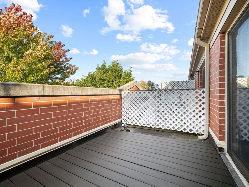 327 E 17th Street Chicago IL 60616