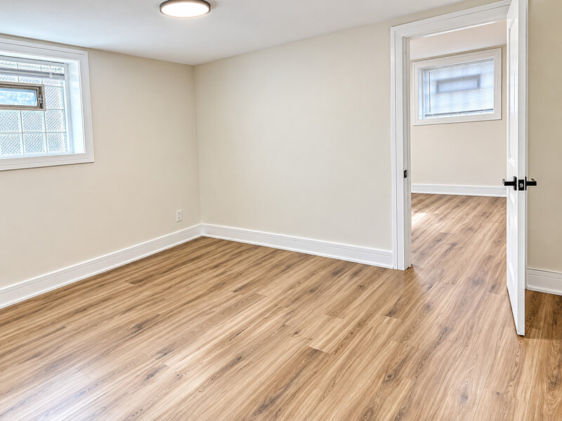 16549 Winchester Avenue Markham IL 60428