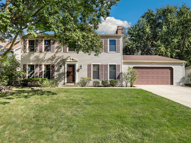 1860 Golf Drive Naperville IL 60565