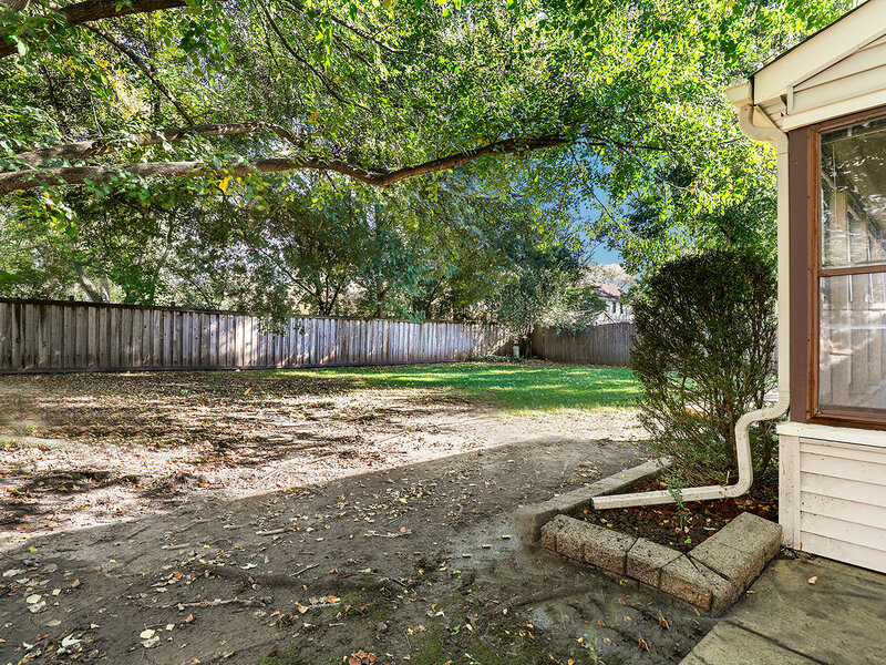 1860 Golf Drive Naperville IL 60565