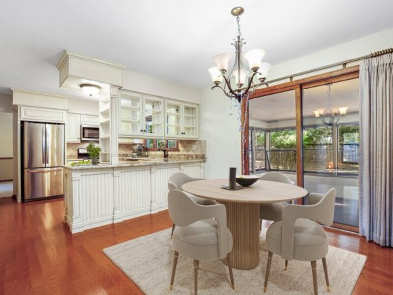 1860 Golf Drive Naperville IL 60565