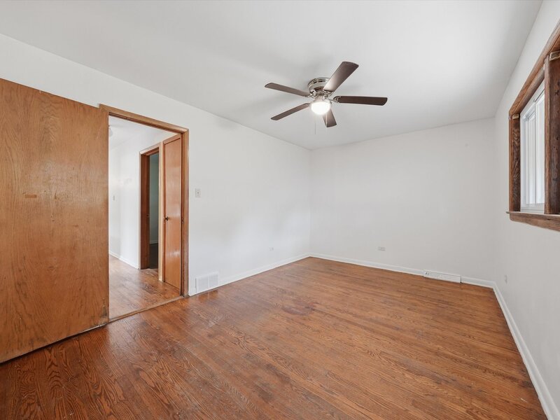 7131 S Hoyne Avenue Chicago IL 60636
