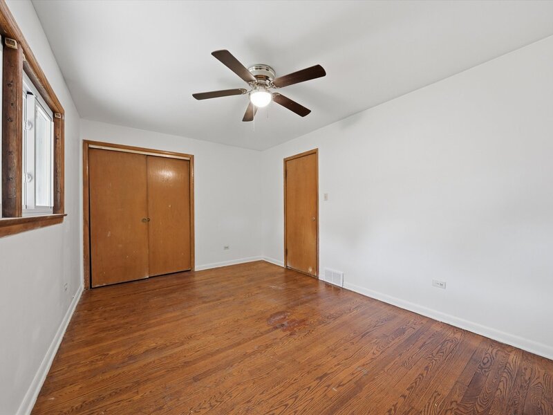 7131 S Hoyne Avenue Chicago IL 60636