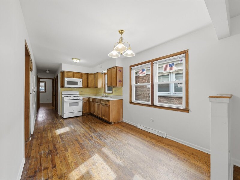 7131 S Hoyne Avenue Chicago IL 60636