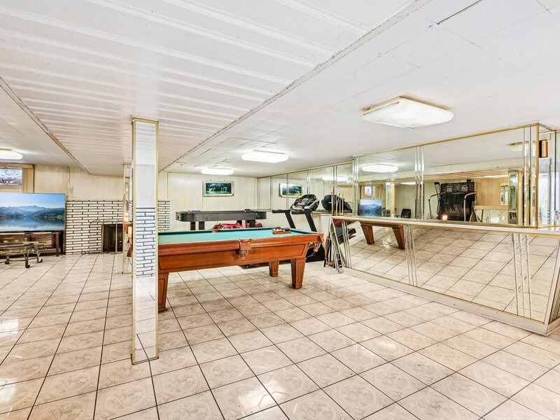 4474 W Chase Avenue Lincolnwood IL 60712