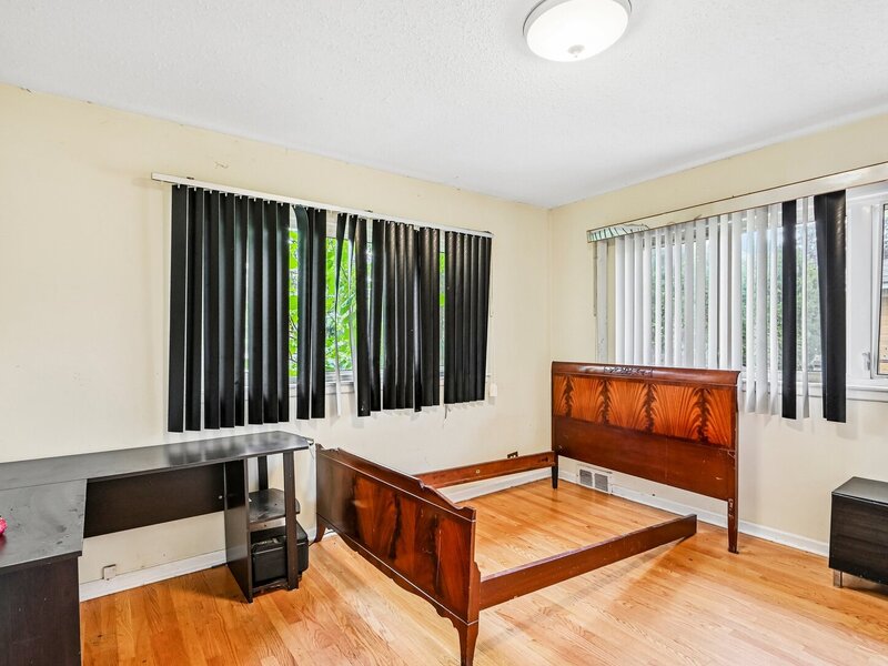 4474 W Chase Avenue Lincolnwood IL 60712