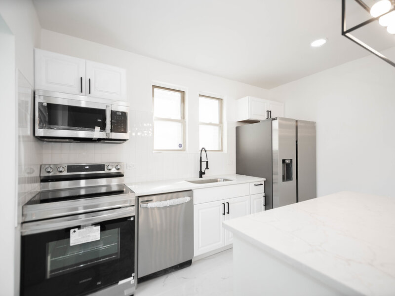 8013 S Harper Avenue Chicago IL 60619