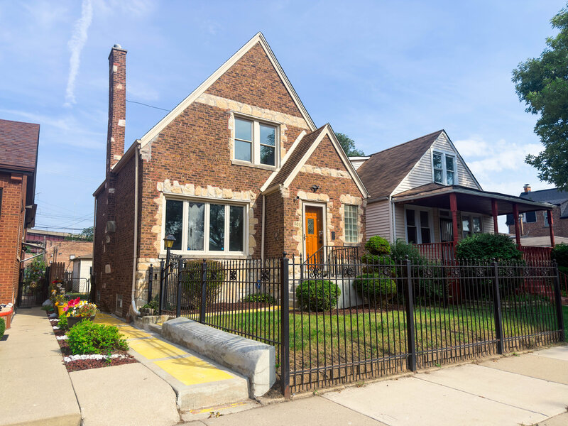 8013 S Harper Avenue Chicago IL 60619