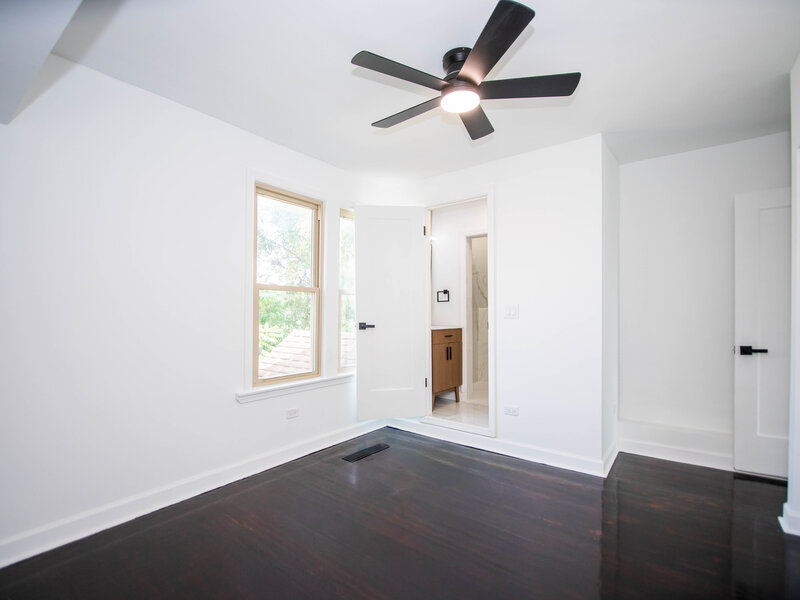 8013 S Harper Avenue Chicago IL 60619
