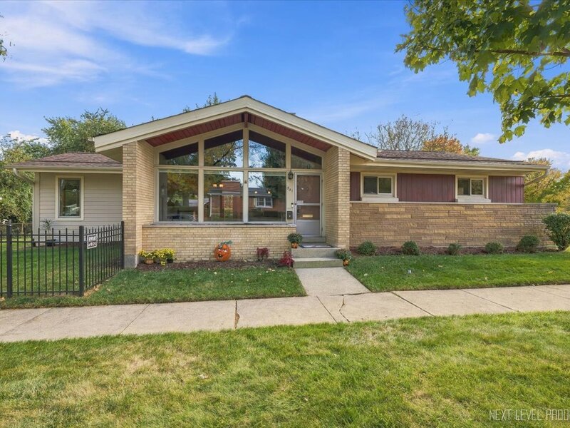 331 E View Street Lombard IL 60148