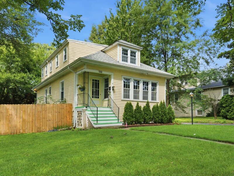 132 S Adams Street Hinsdale IL 60521