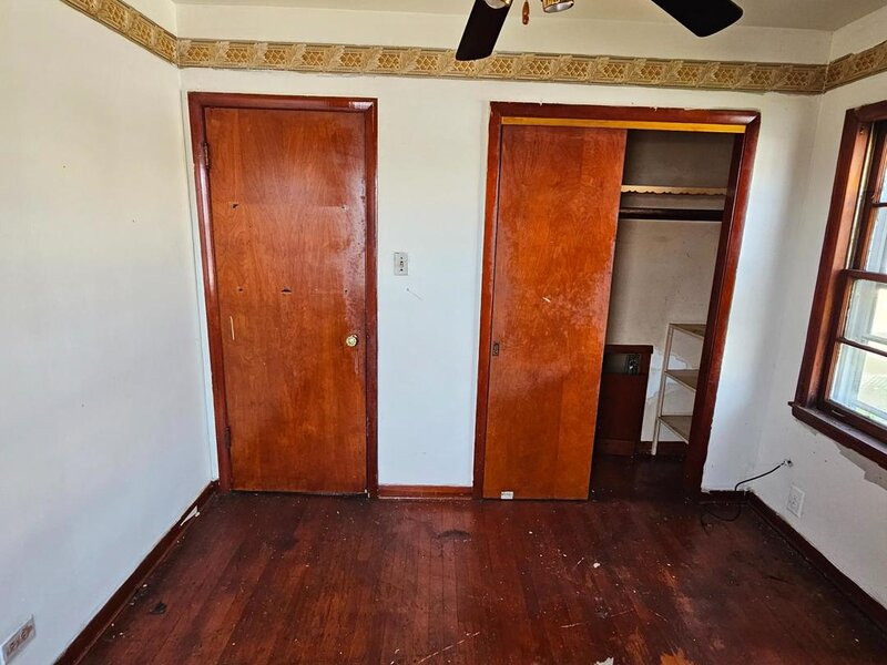 8456 S Damen Avenue Chicago IL 60620