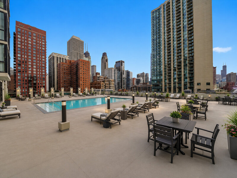 1122 N Clark Street Chicago IL 60610