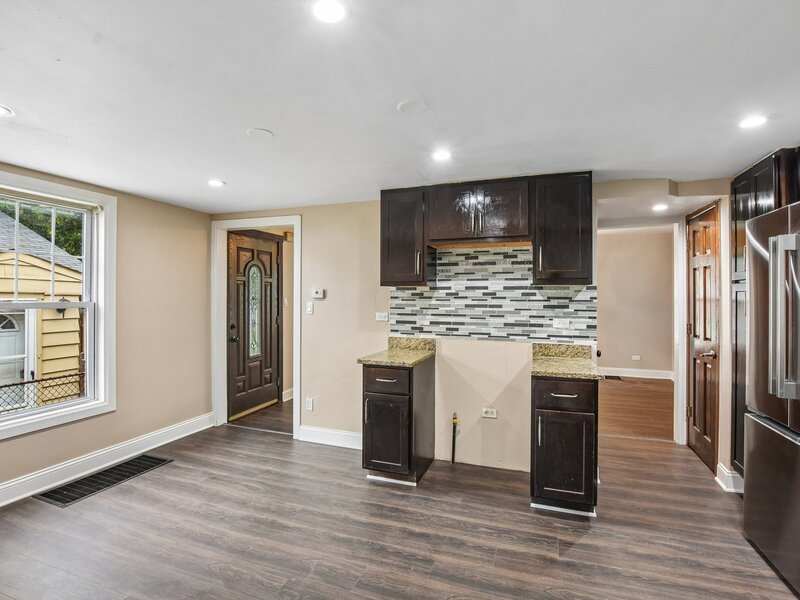 4004 Oak Avenue Brookfield IL 60513