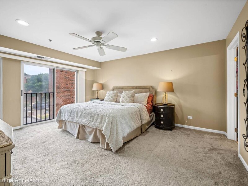 412 Kelburn Road Deerfield IL 60015